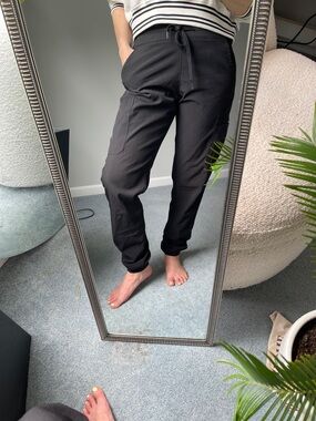 Classic Black woman’s jogger Pants - Versatile Everyday Trousers